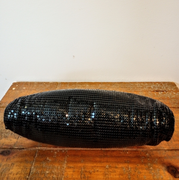 Whiting and Davis Black Mesh Evening Bag - Picture 4 of 5